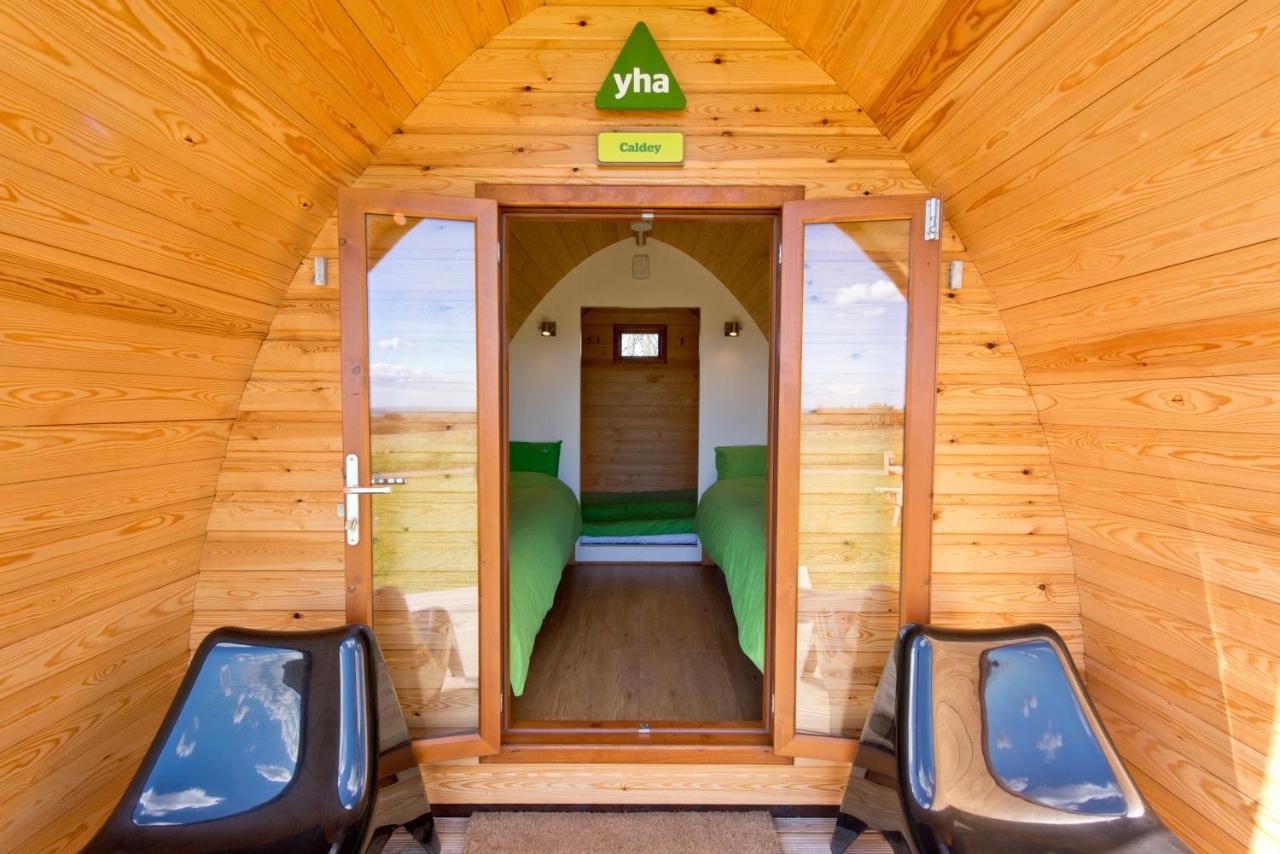 Yha Manorbier Hostel Tenby Exterior foto