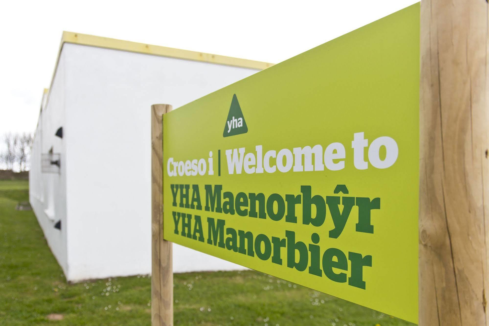 Yha Manorbier Hostel Tenby Exterior foto